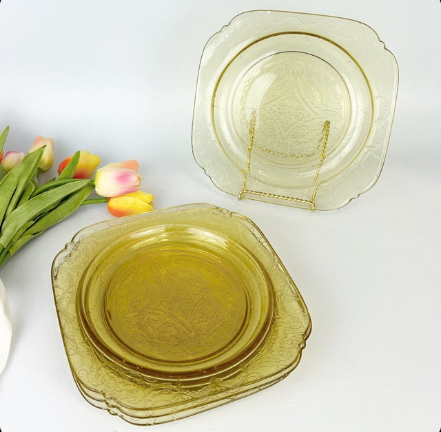 Madrid Yellow Luncheon Plates