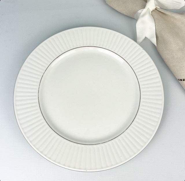 Florentine Cream Dinner Plates